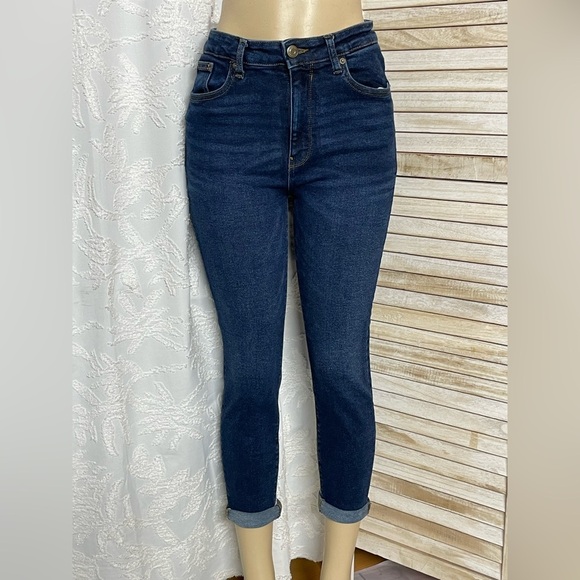 😍Zara Blue High Rise Jeans Slim Fit - Picture 1 of 4